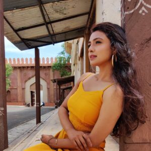 Mayuri Deshmukh Instagram - One Sunny Afternoon🌞 Few Good pics🧡