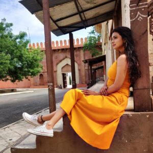Mayuri Deshmukh Instagram - One Sunny Afternoon🌞 Few Good pics🧡