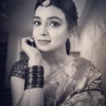 Mayuri Deshmukh Instagram – मकरसंक्रांतीच्या हार्दिक शुभेच्छा
तिळगुळ घ्या गोड गोड बोला 🌸🌼