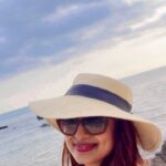 Mayuri Deshmukh Instagram - I was listenin’ to the ocean I saw a face in the sand But when I picked it up Then it vanished away from my hands, daaaaahaaah….. I had a dream, I was seven Climbin’ my way in a tree I saw a piece of Heaven Waitin’ in patience for me!!! Daaahaaah Phu Quoc island, Vietnam
