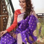 Mayuri Deshmukh Instagram - 💜💜💜 Saree @tanishqpaithani 📸 @__shivanisurve__ HMU @snehal_makeover