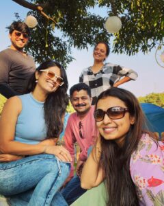 Mayuri Deshmukh Instagram - Ended 2022 with a 
Grateful Heart
Magical skies
My Sunshine souls 
And Beautiful memories !!!!
HAPPY NEW YEAR ALL💜