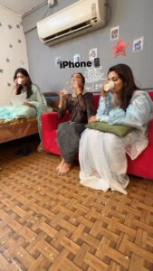 Megha Chakraborty Instagram - What do u prefer?? iPhone or android #meghachakraborty #reels #reelsinstagram #reelsvideo #reelitfeelit #reelindia #funny #comedy #trending