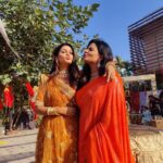 Megha Chakraborty Instagram - Merry Christmas to all #imliefamily ki taraf se 🎄🎅 @starplus @actress_anuradha @chaitrali_lokesh_gupte @gauravmukesh @rajshrirani @shrivastav_ashish @_jamesghadge @sweetupanjwaniofficial @saumyasaraswatt @jeet.anactor @iseeratkapoor @hemantthatte #meghachakraborty #family #fun #potd #bond #colors #happyfaces