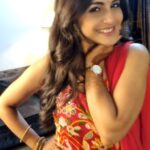 Megha Chakraborty Instagram - #selfobsessed ❤ #meghachakraborty #funny #red #reelindia #reelit #reelsinstagram #reelkarofeelkaro