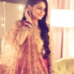 Megha Chakraborty Instagram – Kesariya tera❤

Styling: @anusoru 

#meghachakraborty #imlie #Indianlook #ethnic #traditional #wedding #smile #potd