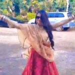 Megha Chakraborty Instagram - S se Swag 🖖 wala dance💃 .. . #meghachakraborty #newreel #imlie #starplus #onset #love #gratitude #swag #dance #trending #trendingsound #music #newtrend . .