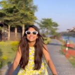 Megha Chakraborty Instagram – ‘Keep your face always towards the sun and shadows will fall behind you💛’

#meghachakraborty #smile #positive #hope #happy #reels #reelsinstagram #reelsindia #reelsinstagram #reelvideo #reelkarofeelkaro #reelitfeelit❤️❤️