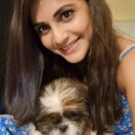 Megha Chakraborty Instagram - 🐶😀 #meghachakraborty #snow
