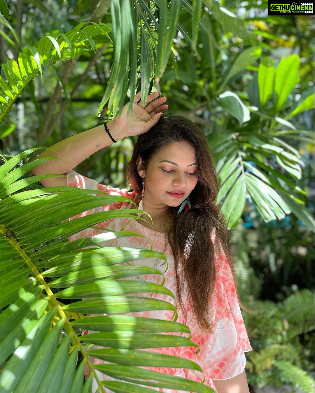 Megha Dhade Instagram - #tb to summer 💚🌺 Goa India
