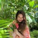 Megha Dhade Instagram – #tb to summer 💚🌺 Goa India