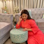Megha Dhade Instagram – Since I always crave for beautiful Home Decor Stuff, Thanks to @thehomedecorbypriya for sending me this beautiful Elegant Lampshade n Puffy stool and making me and my Home Super Happy . Guys do check this page @thehomedecorbypriya for extremely Elegant Home Decor . ❤️