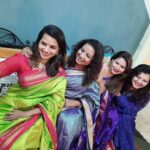 Megha Dhade Instagram – Amchya Swapu ani Aastad cha #Kelwan !!! @patilswapna @aastadkale @shilpanavalkar @tamhaner @shalmalee_t @aditya.aquarius #family #love #friendsforlife #marathiwedding #marathiactors