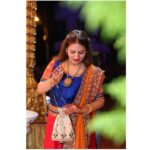 Megha Dhade Instagram – 🌞
Jewellery- @adityaartjewellery
Potli – @potlisbagsofficial
Outfit – @adirush_arts
