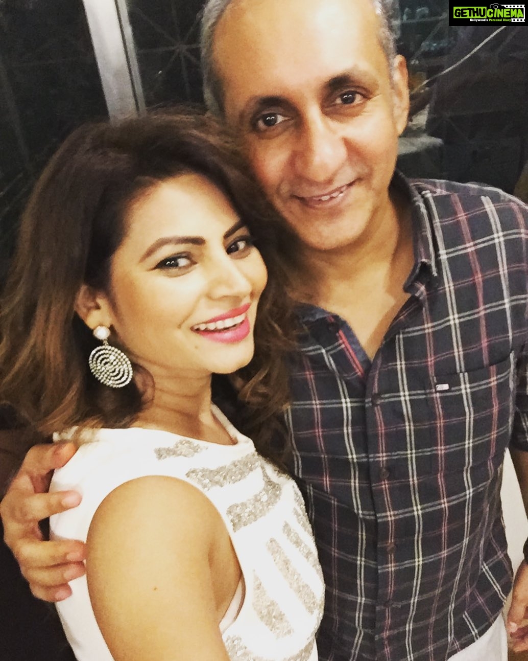 Megha Dhade Instagram - Happiest Birthday to a great mind , Super creative, An Amazing Personality Nikhil sir . Keep smiling n keep inspiring us . Lotttsss of Love ππππ»ππ€@saneness_ #AmcheBiggBoss @colorsmarathiofficial