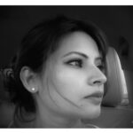 Megha Dhade Instagram - Challenge accepted @sai.lokur 🤗💕💕💕💕💕 #blackandwhite 🖤🤍📸