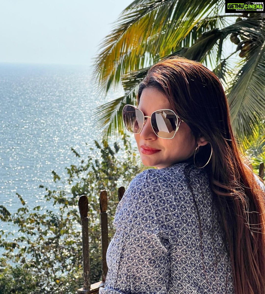 Megha Dhade Instagram - heavenly feels & views 🌴🌊 Tiracol, Goa, India