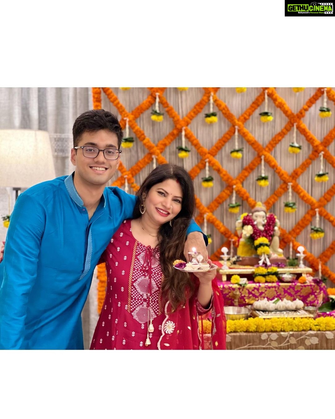 Megha Dhade Instagram - When we have Bappa in our hearts, there is nothing to worry about. Happy Ganesh Chaturthi πΈππ»β¨π§Ώ