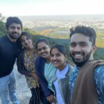 Meghana Lokesh Instagram - Fam-Jam moments round the year, I must admit the end was like icing on the cupcake 🧁 ❤️ ಸಾಂಸ್ಕೃತಿಕ ರಾಜಧಾನಿ ಮೈಸೂರು