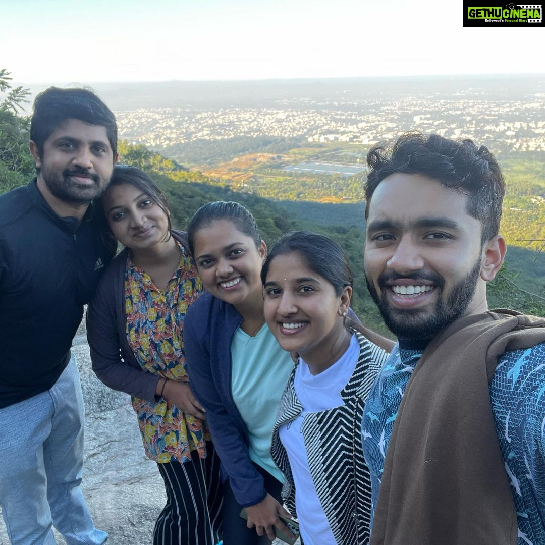 Meghana Lokesh Instagram - Fam-Jam moments round the year, I must admit the end was like icing on the cupcake 🧁 ❤️ ಸಾಂಸ್ಕೃತಿಕ ರಾಜಧಾನಿ ಮೈಸೂರು