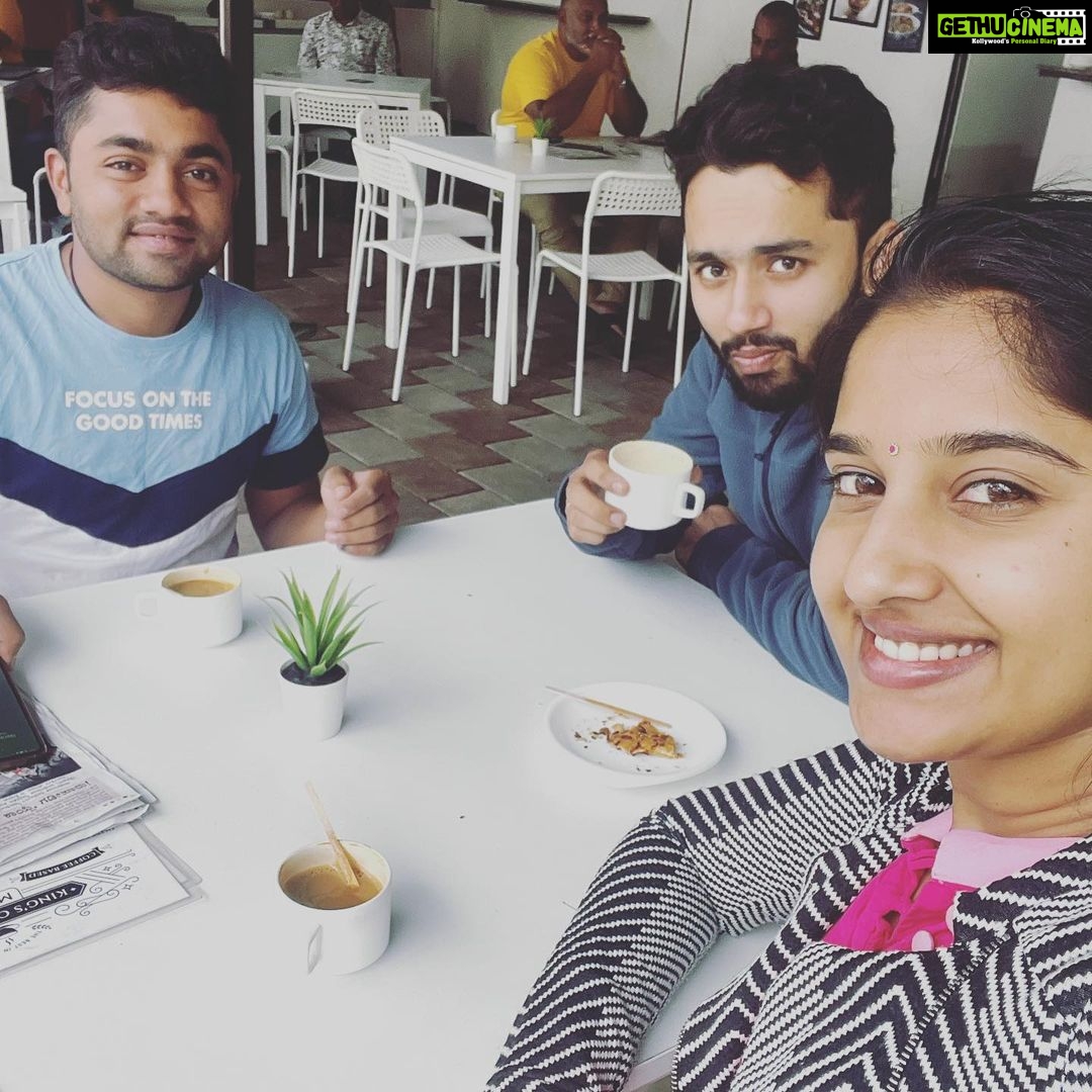 Meghana Lokesh Instagram - Fam-Jam moments round the year, I must admit the end was like icing on the cupcake 🧁 ❤️ ಸಾಂಸ್ಕೃತಿಕ ರಾಜಧಾನಿ ಮೈಸೂರು