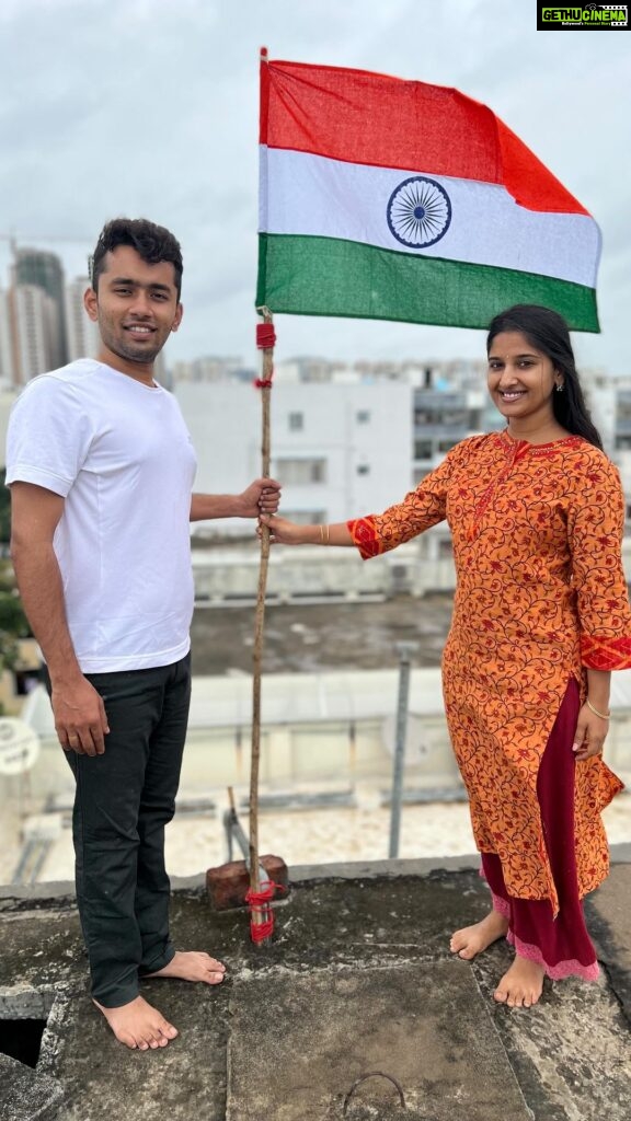 Meghana Lokesh Instagram - Let your spirit fly high with the Indian flag ! Wishing you all a Happy 75th Independence day !!!!!! #indianindependenceday #harghartiranga #pride #nation