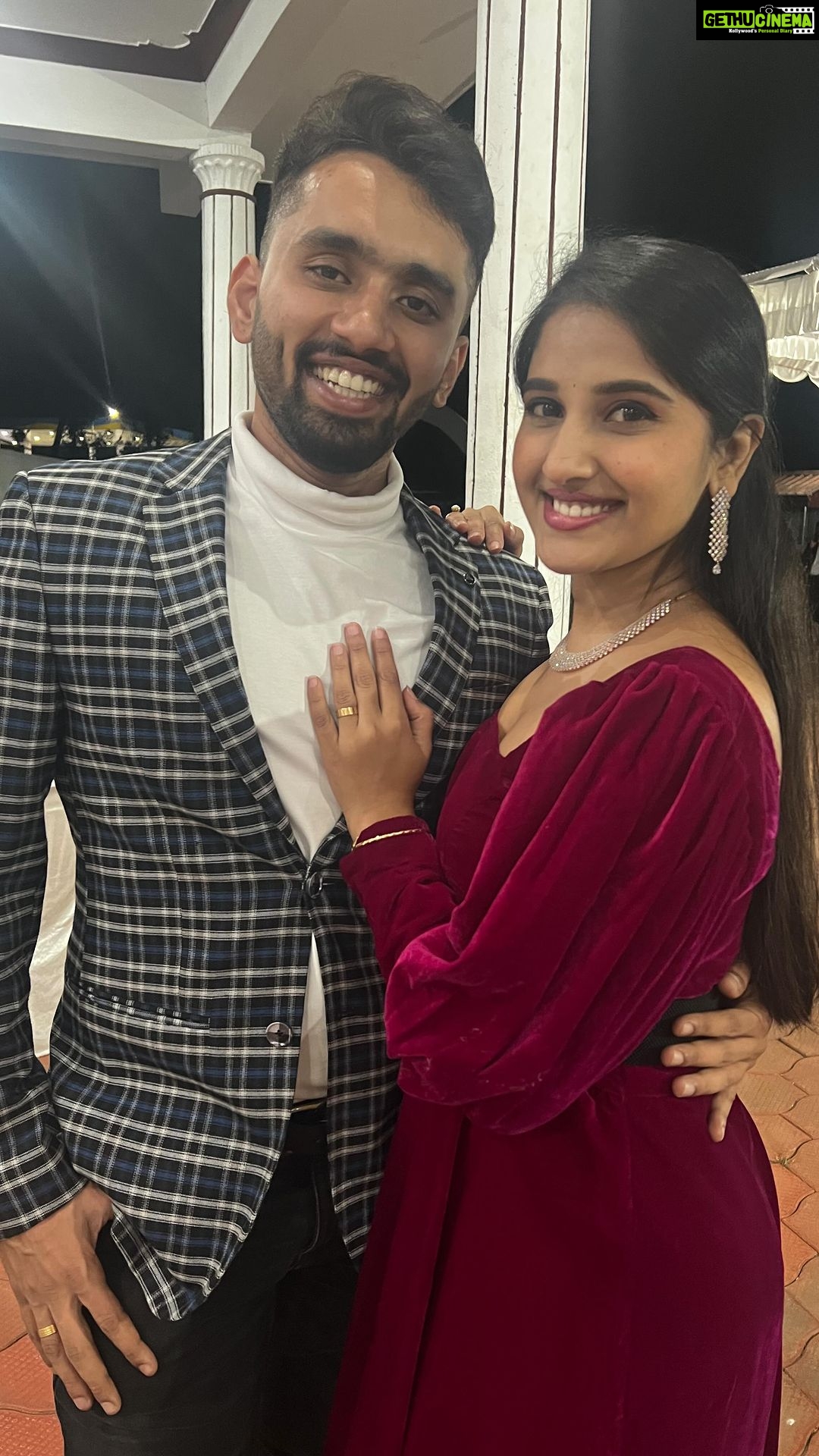 Meghana Lokesh Instagram - Anything different from my routine is like a party for me! But here I got a bonus! It was a real party blast! 🎉💥 #coorgiweddingscenes❤️ #lovelymoments #friendship #friends #happiness #party