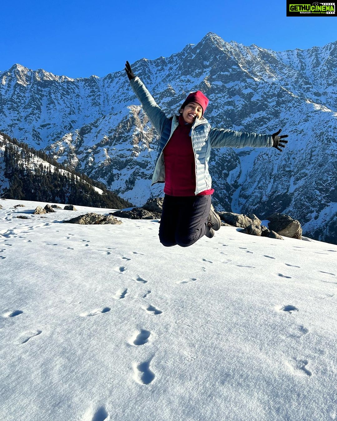 Meghana Lokesh Instagram - “Do not worry about setting goals for yourself — just see how to constantly grow. All that is needed is relentless striving to be a full fledged life.” Sadhguru. May lord Shiva shower his divine love on of us on this auspicious day, wishing everyone serene, radiant Mahashivratri. 🙏🏼 . . . . #mahashivratri #sadhguruquotes #harharmahadev