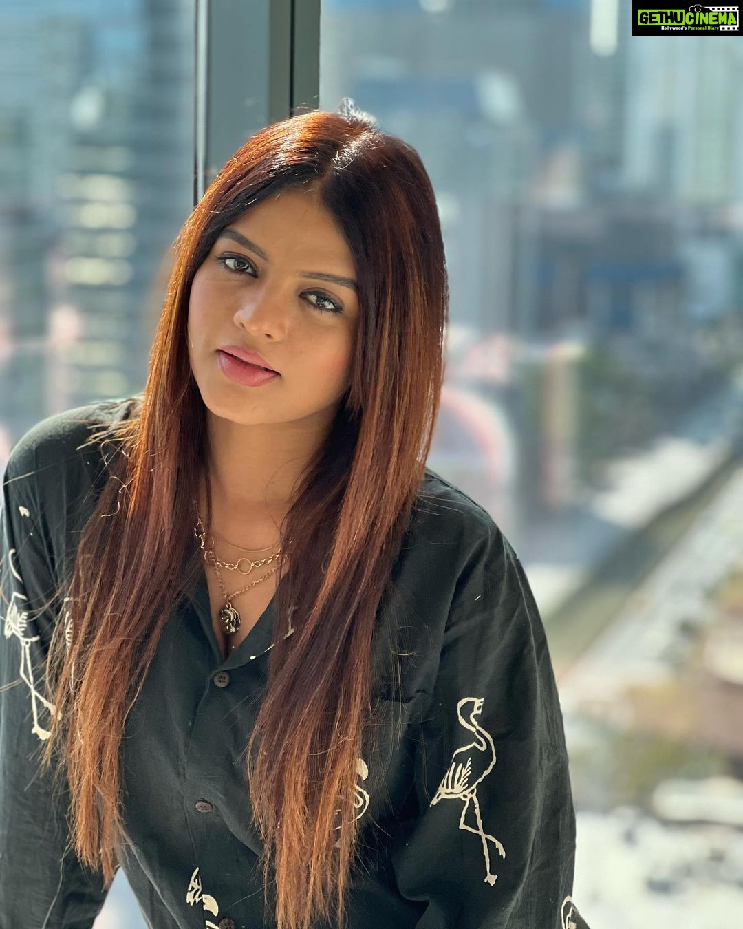 Mitali Nag Instagram - Swipe right for a better city view 😍 . . . 📍 @sobangkok 📸 @sankalppardeshi . . #mitaalinag #travel #SObangkok #luxurystay #sobangkok #SOluxury #soluxuryplayground #feelthepulse #thailand #vacation #indianactress SO/ Bangkok
