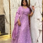 Mitali Nag Instagram - Be the wonder you seek… 💜 . . . . Stylist @rimadidthat Lehenga @siris_designer_studio Jewellery @adwitiyacollection Outfit & Jewellery PR @mediatribein . . #mitaalinag #indianactress #duskybeauty #afsarbitiya #tag #potd #instagood #magic #333 Mumbai - मुंबई