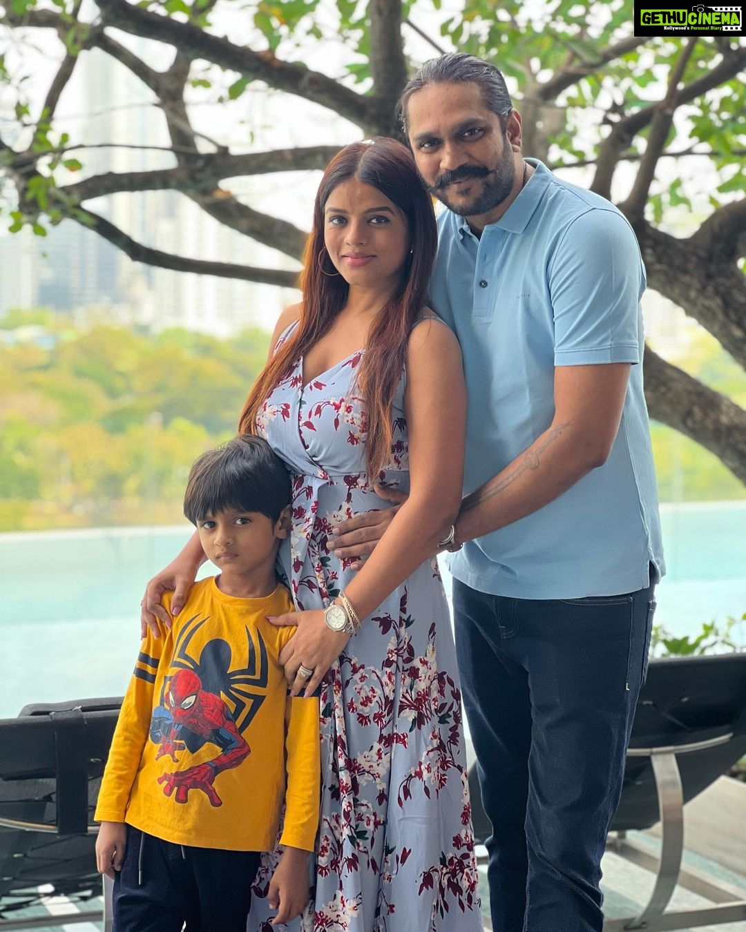 Mitali Nag Instagram - Taking you through some of the best moments captured during our stay at @sobangkok!! We had SO much fun! . . Thank you for the warm hospitality ♥️ . . 📍 @sobangkok #mitaalinag #indianactress #duskybeauty #afsarbitiya #tag #potd #instagood #magic #luxurystay SO/ Bangkok