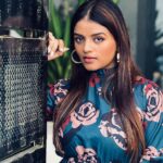 Mitali Nag Instagram - Saturday night photo dump!! 😉 . . . 📸 @sankalppardeshi #mitaalinag #indianactress #duskybeauty #afsarbitiya #tag #potd #instagood #magic #devi #ghkkpm #333