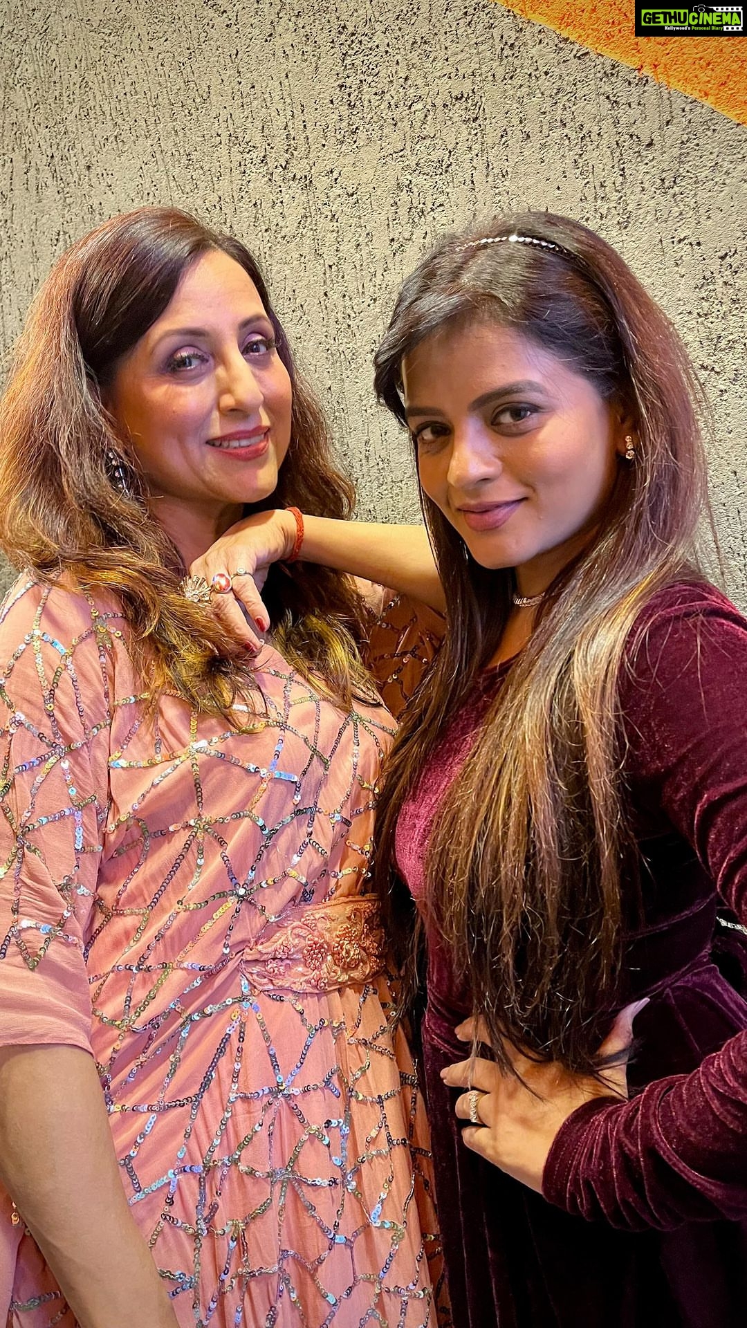 Mitali Nag Instagram - Such a dreamy voice and such a cute face…. it almost took me to a dreamland…!!! 😍 Love #merabanegatu by @lakshaykapoorofficial!! . . . #mitaalinag #reels #reelsinstagram #afsarbitiya #trending #devi #tag #333 #badmaashbanno #lovesongs #liger Dharma Tower