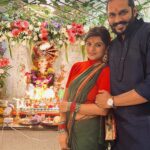 Mitali Nag Instagram – Our Bappa ♥️🧿♥️
.
.
.
@rudransh_pardeshi @sankalppardeshi
#mitaalinag #reels #reelsinstagram #afsarbitiya #trending #devi #devyani #ghkkpm #ghumhaikisikeypyaarmeiin #tag #333 #ganpati