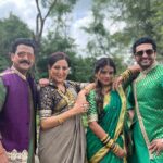 Mitali Nag Instagram – The Chavans are always trending!!!
.
.
.
@yashpandit_official @mridulkumar_
#mitaalinag #reels #reelsinstagram #afsarbitiya #trending #devi #devyani #ghkkpm #ghumhaikisikeypyaarmeiin #tag #333 #dance #liger @ananyapanday @thedeverakonda