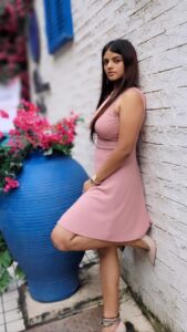 Mitali Nag Instagram - OOTD inspo for a Sunday Brunch!! ♥️
.
.
#reels #reelsinstagram #mitaalinag #ootd #outfitideas #333 #trendingaudio #instagood