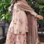 Mitali Nag Instagram - Dressed up for myself ♥️😍♥️ . . . Outfit: @everbloomindia PR: @dinky_nirh . . #reels #mitaalinag #collab #broll #beauty #love #afsarbitiya #asianbeauty #trendingreels #333
