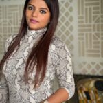 Mitali Nag Instagram - Find what you would die for and live for it!! . . . #mitaalinag #indianactress #duskybeauty #afsarbitiya #tag #potd #instagood #magic #333 Mumbai - मुंबई