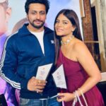 Mitali Nag Instagram - Awards are always an honour!! ♥️ . . Thank you @starplus @cockcrowandshaika_ent @siddhartha_vankar_official for recognising our contribution to the iconic GHKKPM! . . It means a lot 😊🙏🏼 . #devkit #devi #pulkit #mitaalinag #indianactress #tag #potd #instagood #magic #ghkkpm #ghumhaikisikeypyaarmeiin #gratitude #333