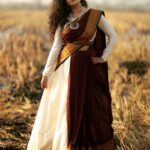 Mohana Bhogaraju Instagram – New cover coming up today at 5pm!!
On my youtube channel!!
In love with this outfit @madhviartstudio ❤️
 
PC: @pratheek_redy