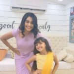 Mugdha Chaphekar Instagram - 🌷🌻❤️ . . #love #reelsinstagram #kumkumbhagya