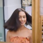 Mugdha Chaphekar Instagram - Making each hair flip fabulous! Thank you @harshanrakesh for this hair make over!! I love it! #love #hair #haircut #mugdhachaphekar