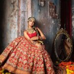 Mugdha Chaphekar Instagram – In Frame :- @mugdha.chaphekar ♥️
.
Shoot Concept & Styled By:- @nehaadhvikmahajan @bridalsbynam 
.
💄MUA , Hair & Styling :- 
@nehaadhvikmahajan
.
MakeUp :- @myglamm 
.
📸:- @luvisrrani 
.
Outfit:- @reynutaandon 
.
Jewelery:- @khuranajewelleryhouse 
.
Choora & Accessories :- @omsons_bridal_store 
.
#kumkumbhagya #prachi 
#makeup #ootd #nehaadhvikmahajan #makeupbyme💄 #nammakeovers #bride #to #be #bridal #look #bridalmakeupartist #destinationweddingmakeupartist #weddingmakeup #hair #hairstyling #nammakeovers #bollywood #television #makeupartist #mumbai #traveller #all #over #the #globe