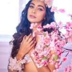 Mugdha Chaphekar Instagram - In Frame :- @mugdha.chaphekar . Shoot Concept & Styled By:- @nehaadhvikmahajan @bridalsbynam . 💄MUA , Hair & Styling :- @nehaadhvikmahajan . MakeUp :- @myglamm . 📸:- @luvisrrani . Outfit:- @reynutaandon . Floral Accessories:- @floralartbysrishti . #kumkumbhagya #prachi #mughdachapekar #makeup #ootd #nehaadhvikmahajan #makeupbyme💄 #nammakeovers #bride #to #be #bridal #look #bridalmakeupartist #destinationweddingmakeupartist #weddingmakeup #hair #hairstyling #nammakeovers #bollywood #television #makeupartist #mumbai #traveller #all #over #the #globe