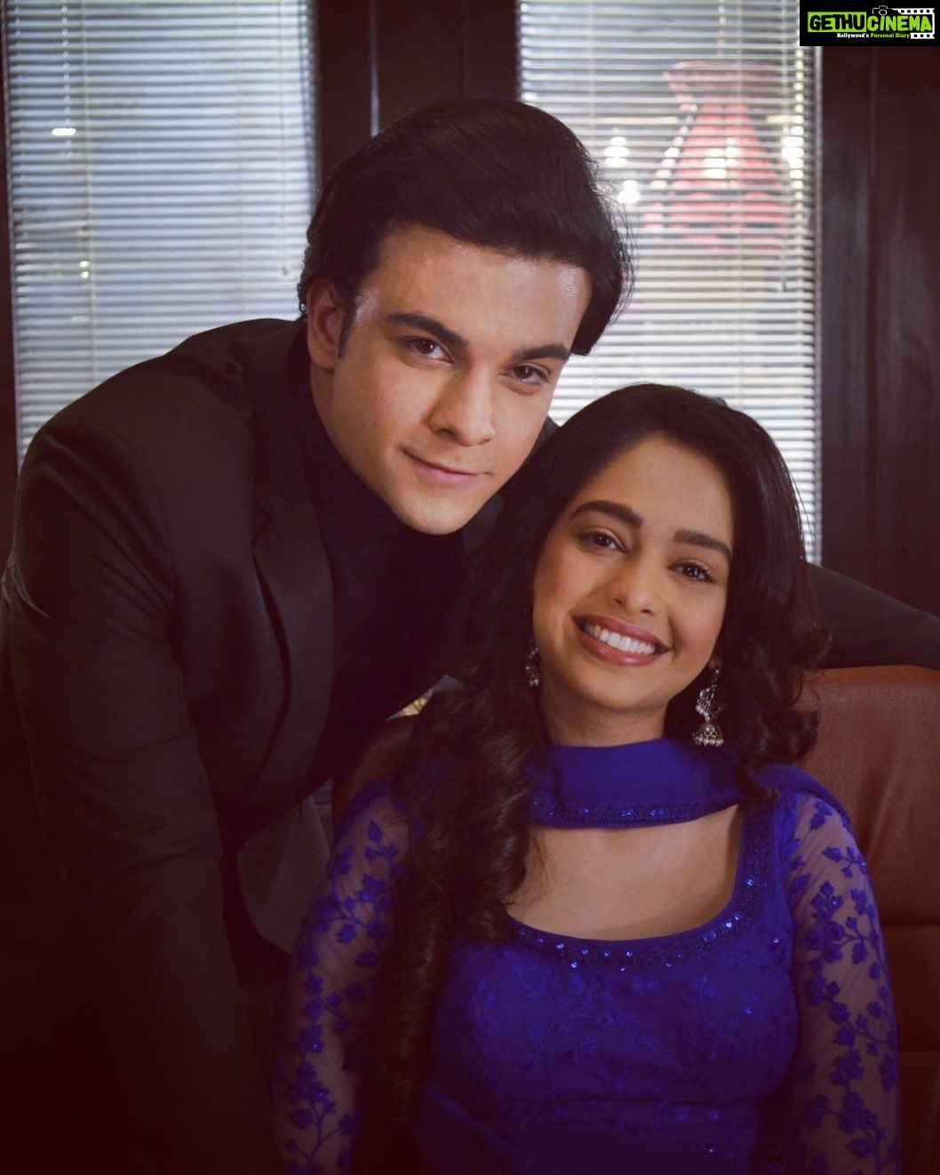 Mugdha Chaphekar Instagram - You don’t even have to try , it’s always a good time. #pranbir