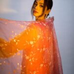 Mugdha Chaphekar Instagram - तुझको भूलाके अब जाऊँ कहाँ✨✨ . Styled by: @styleitupbyaashna Shot by: @akshayphotoartist Outfit: @lahario_ Jewellery: @fashionjewellery_21 Hair & Makeup: @makeupbyheenal Studio: @studio211mumbai . #love #ootd #indian #outfit #mugdhachaphekar #fun