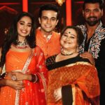 Mugdha Chaphekar Instagram - What’s coming soon? Our very own #ZRA 🤩 Stay tuned!! #fun #zeerishteyawards #soon #love