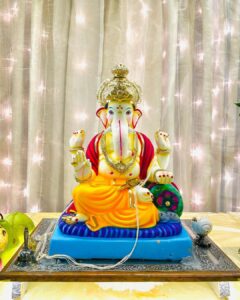 Mugdha Chaphekar Instagram - सुखकर्ता✨✨

.
.
.
.
#bappa #mine #forever #love #happysoul #mugdhachaphekar #ganpatibappamorya ❤️