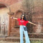 Mugdha Chaphekar Instagram – Always look for the rainbow..
It’s there above my head, look!
.

#fun #goa 
.
.
📸 @poojabanerjeee Goa