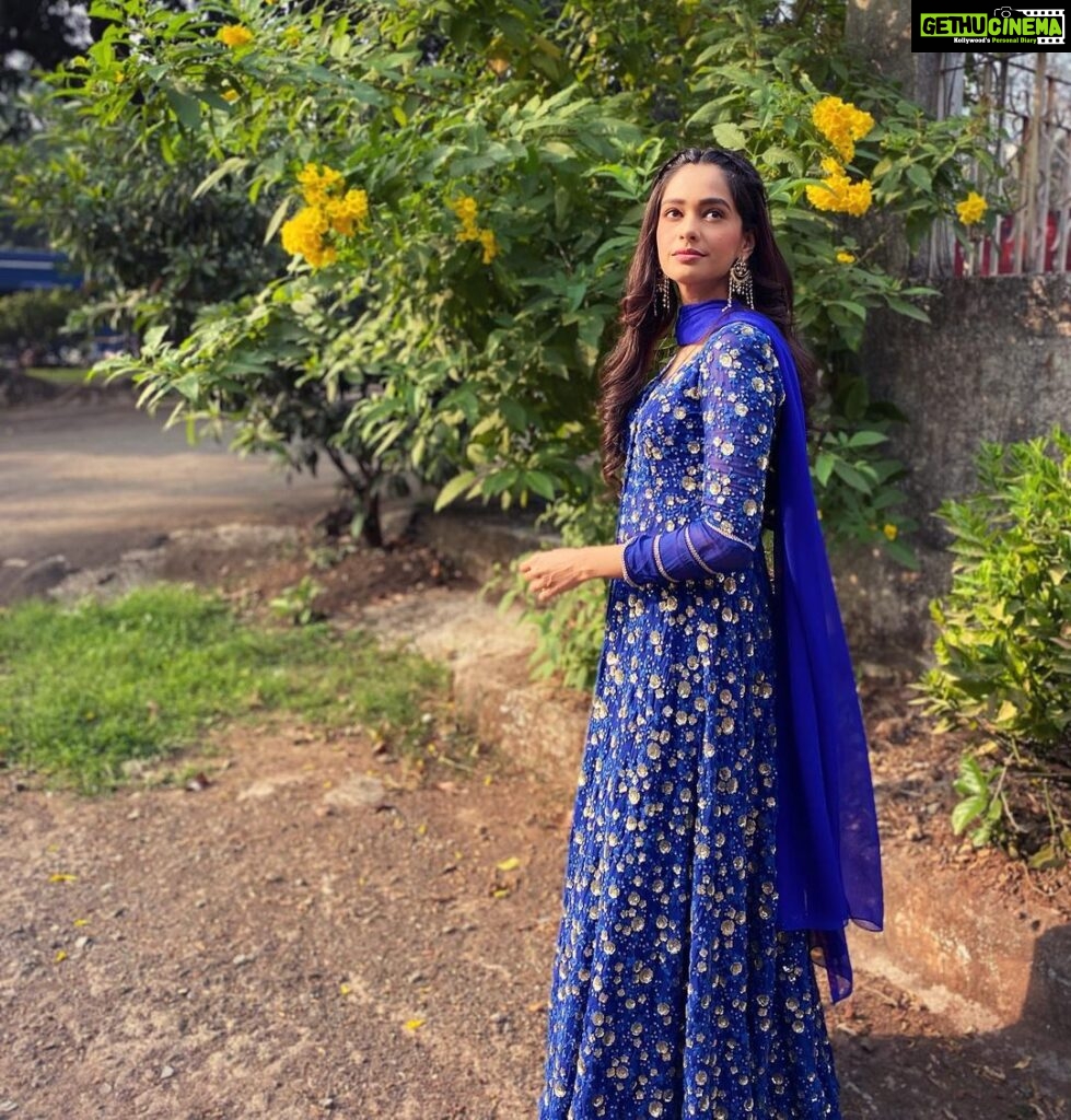 Mugdha Chaphekar Instagram - Have you ever felt you’ve outgrown your previous self? Then you’re right on schedule.. #evolve ✨✨ 📸 @appy__77 💕 Mumbai, Maharashtra